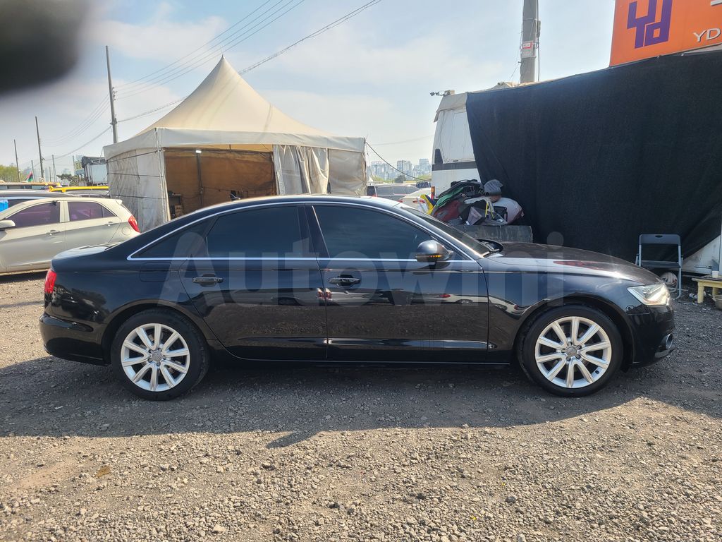 Audi A6 Allroad Quattro 3.0 TDI A T NAVI R C S K S R — снимка 6