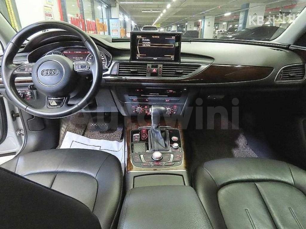 Audi A6 2.0 TDI C7 Dynamic — снимка 10