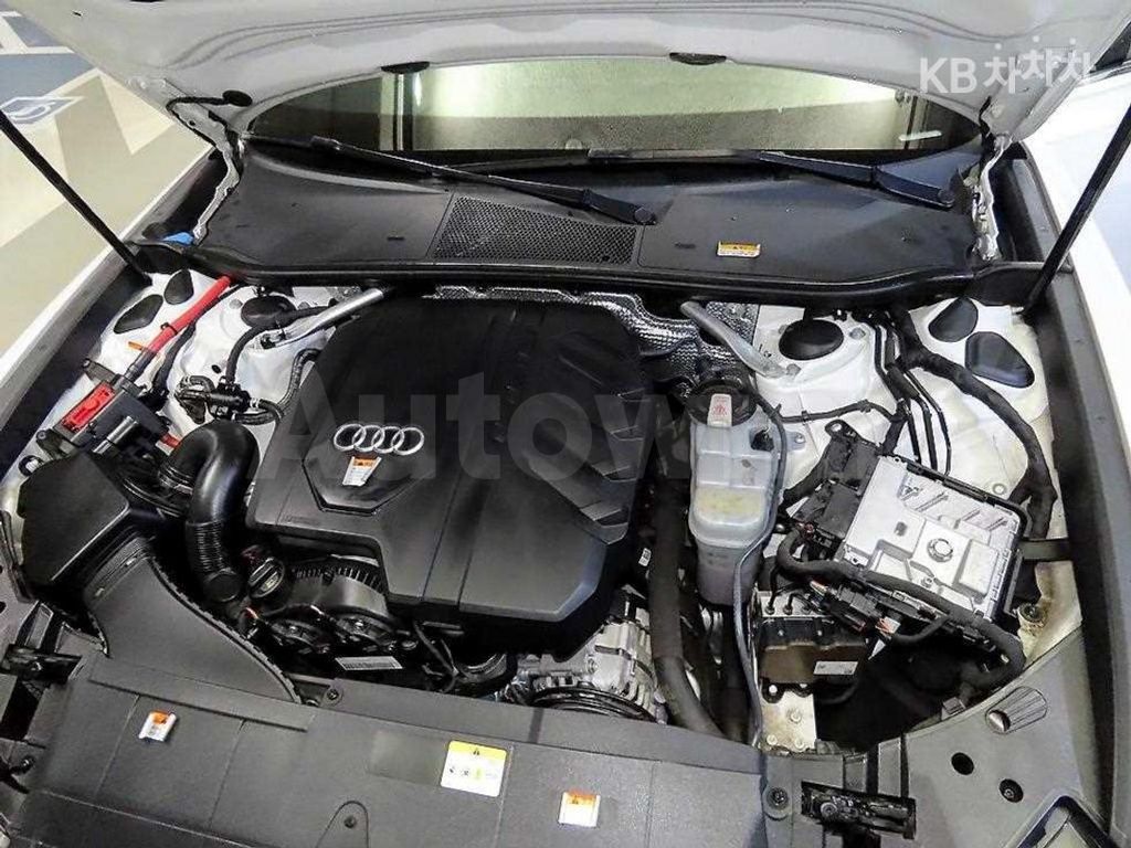 Audi A6(C8) 45 TFSI Premium — снимка 19