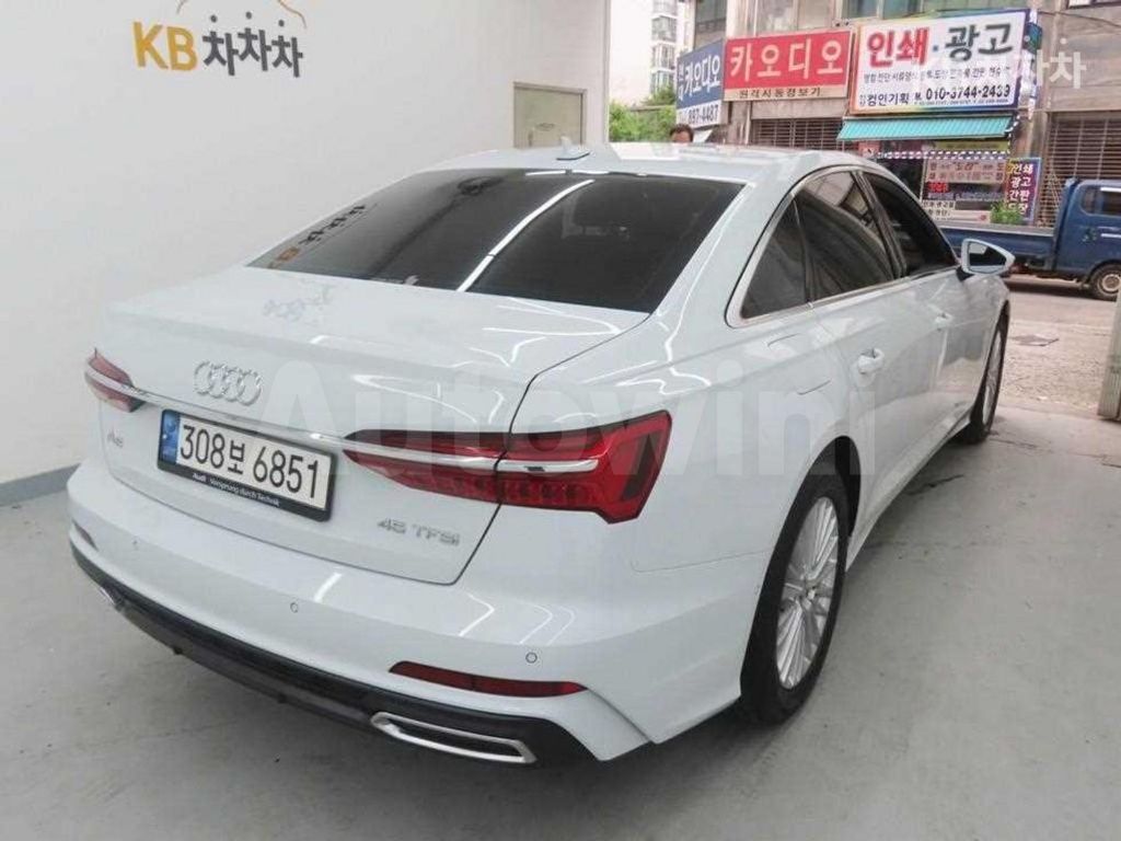 Audi A6(C8) 45 TFSI Basic — снимка 3