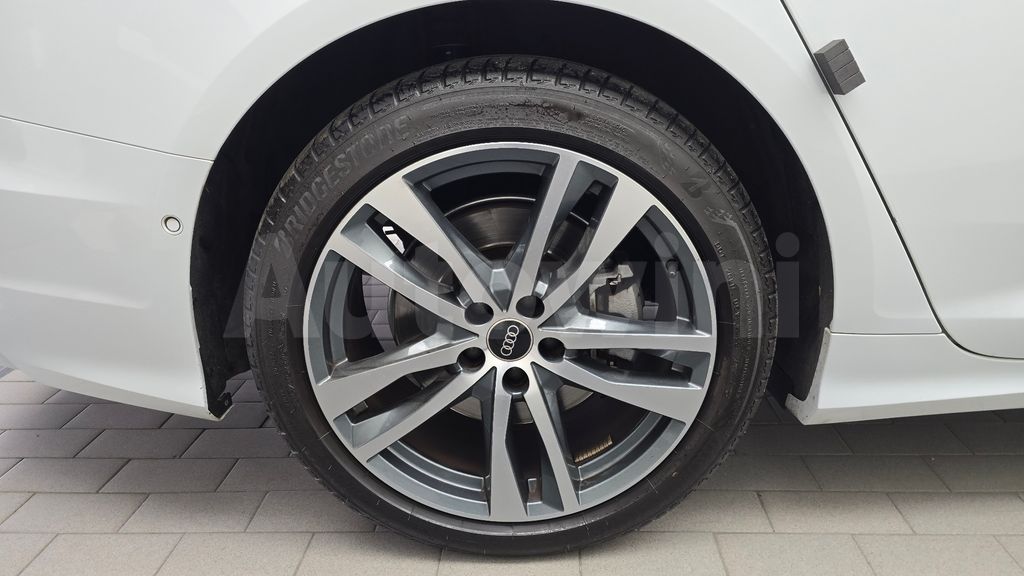 Audi A6(C8) 45 TDI Quattro Premium — снимка 5