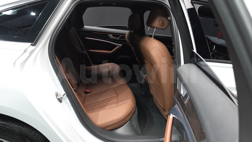 Audi A6(C8) 40 TDI Premium — снимка 12