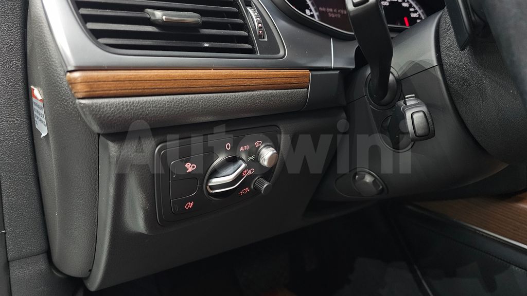 Audi New A6 55 TDI Quattro Premium C7 — снимка 18