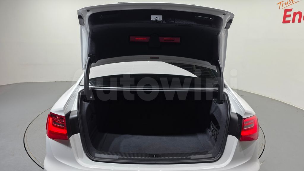 Audi New A6 40 TFSI Quattro Dynamic C7 — снимка 19