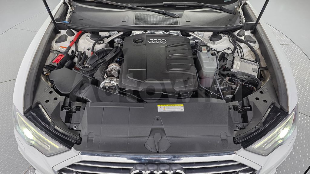 Audi A6(C8) 40 TDI — снимка 5