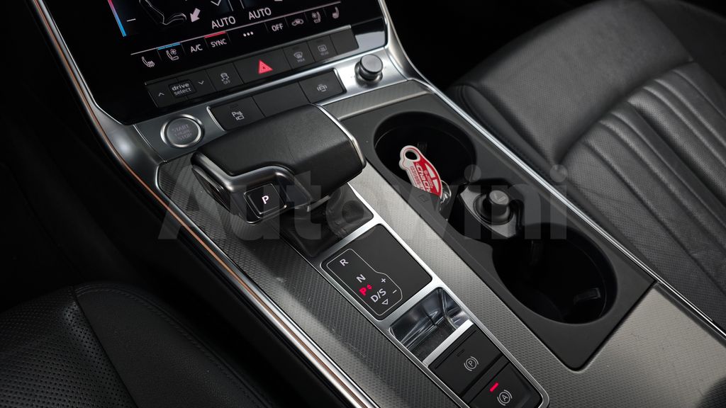 Audi A6(C8) 40 TDI — снимка 9