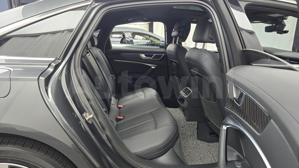 Audi A6(C8) 45 TFSI Premium — снимка 13