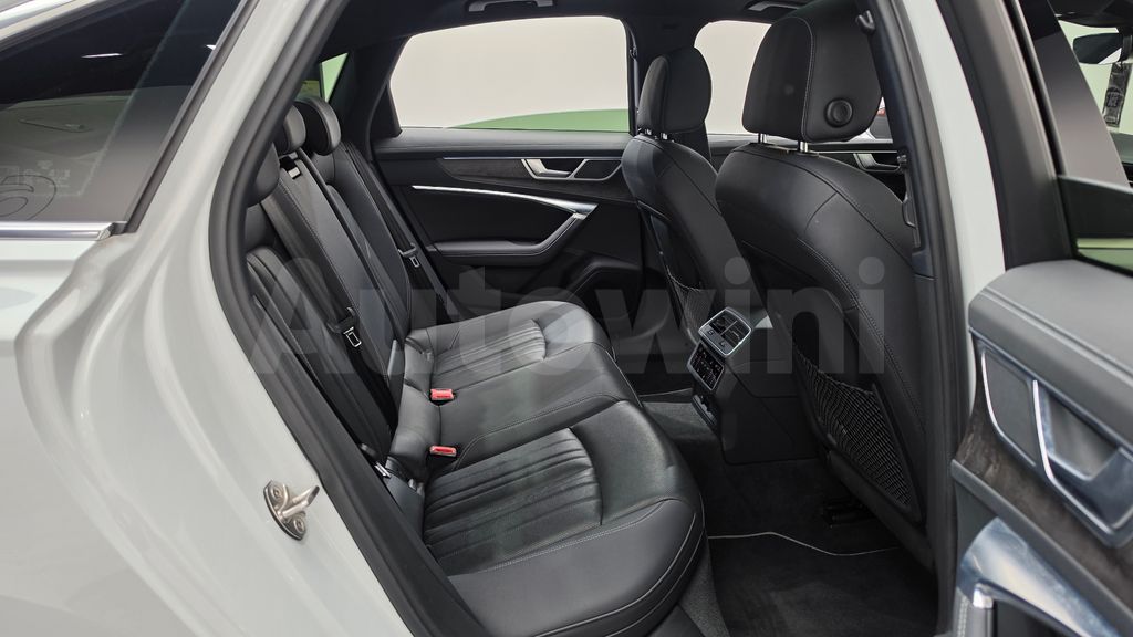 Audi A6(C8) 45 TDI Quattro Premium — снимка 11
