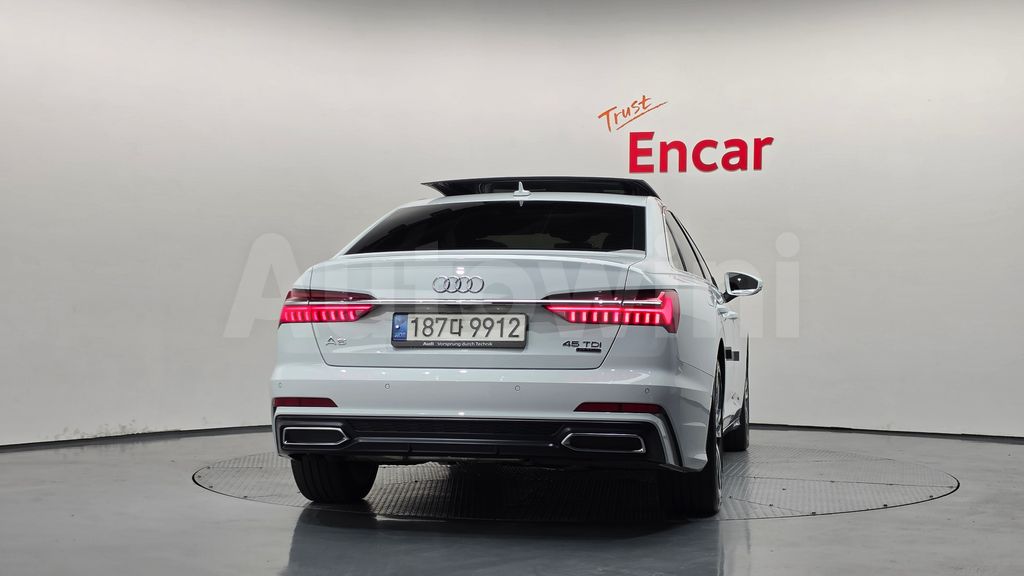 Audi A6(C8) 45 TDI Quattro Premium — снимка 4