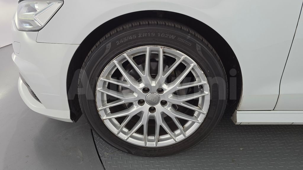 Audi New A6 35 TDI Premium C7 — снимка 5