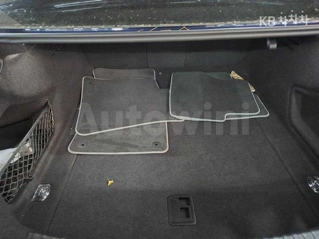 Audi A6(C8) 45 TDI Quattro Premium — снимка 15