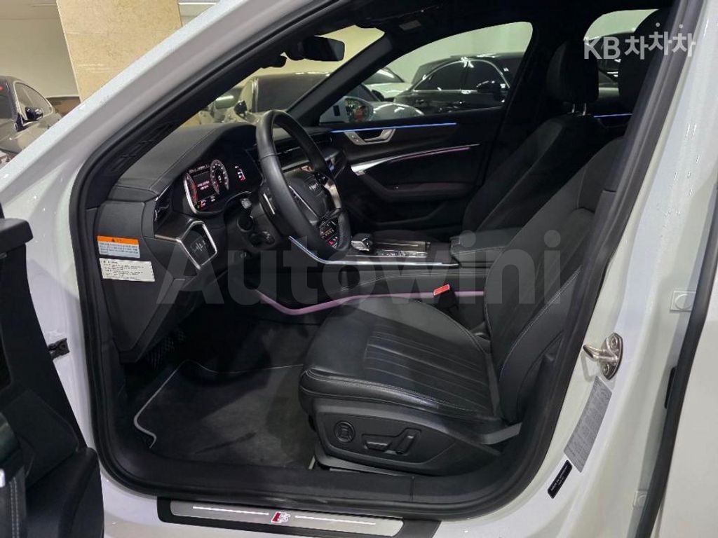 Audi A6(C8) 45 TDI Quattro Premium — снимка 5