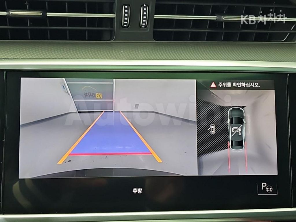 Audi A6(C8) 40 TDI Basic — снимка 16