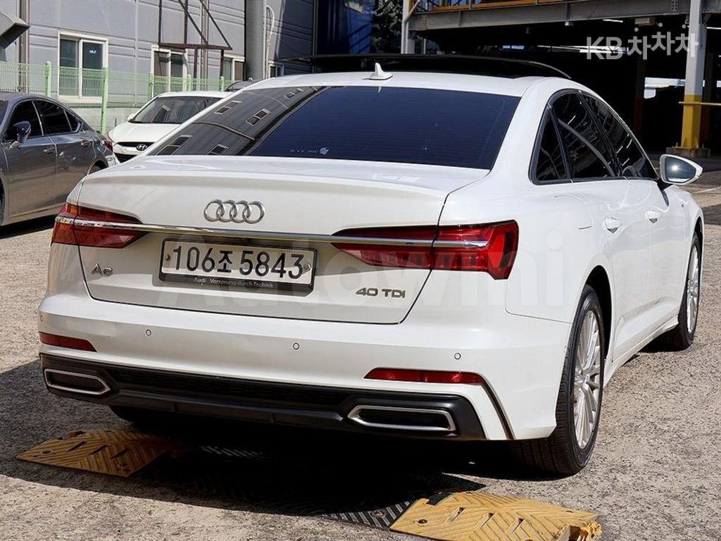 Audi A6(C8) 40 TDI Premium — снимка 4