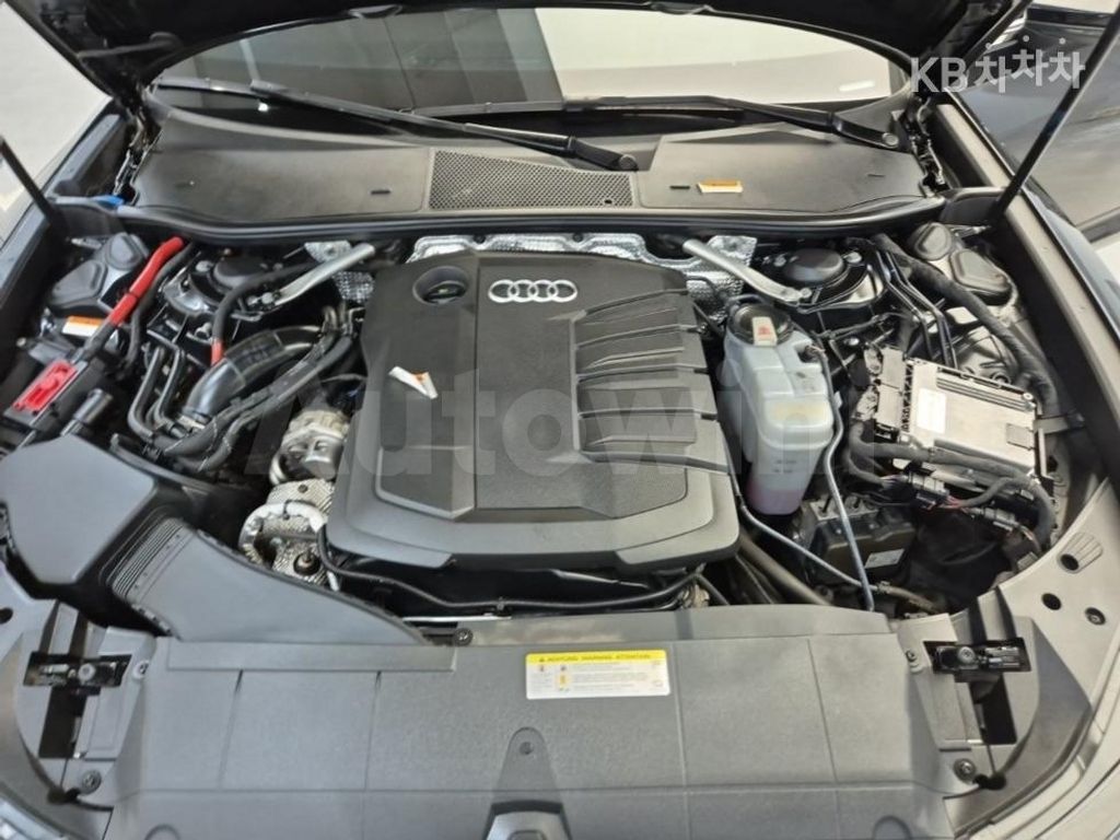 Audi A6(C8) 40 TDI Quattro Premium — снимка 5