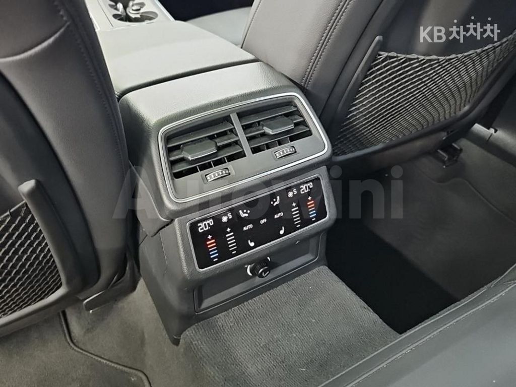 Audi A6(C8) 40 TDI Basic — снимка 13