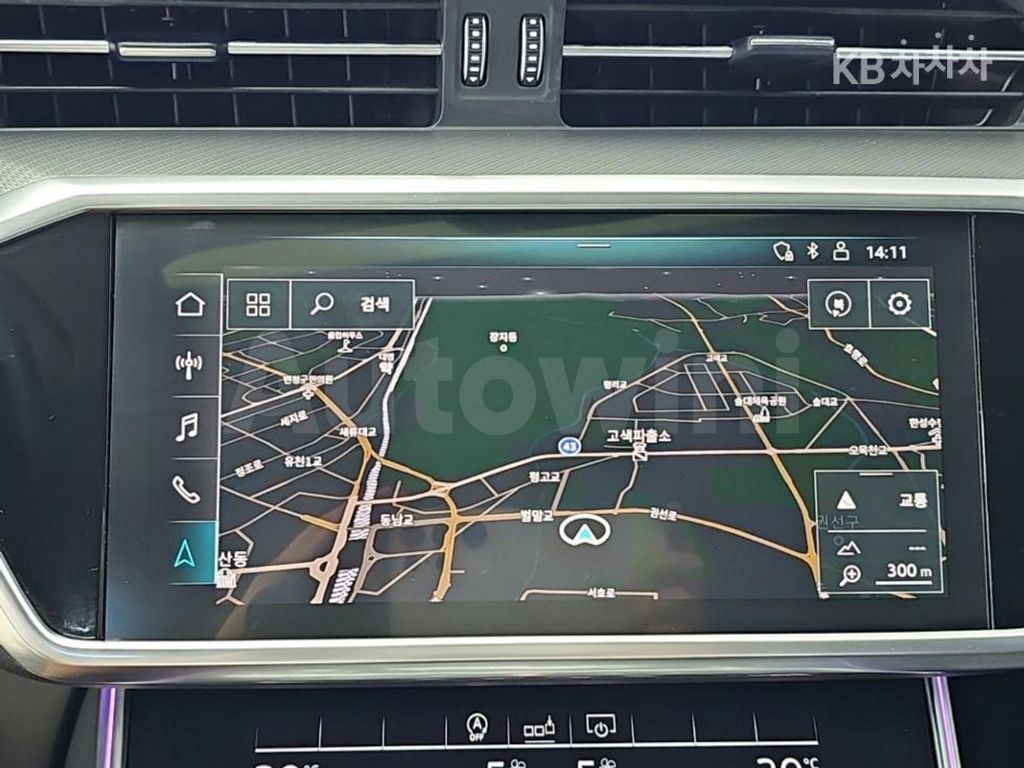 Audi A6(C8) 40 TDI Basic — снимка 15