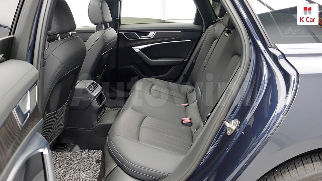Audi A6 Gasoline 2WD — снимка 9