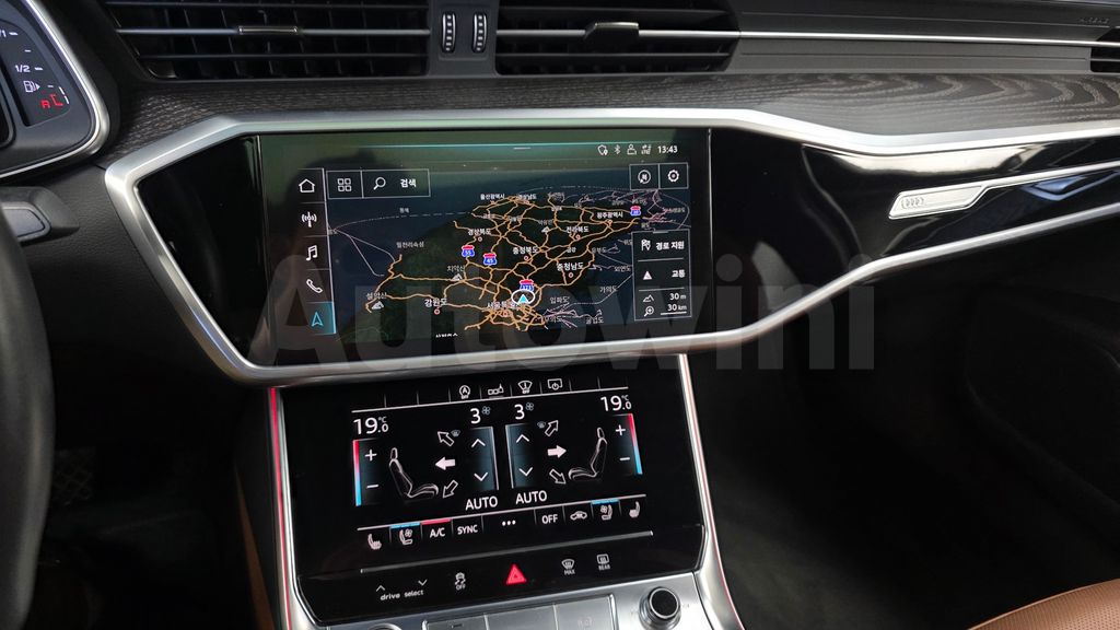 Audi A6(C8) 45 TFSI Premium — снимка 13