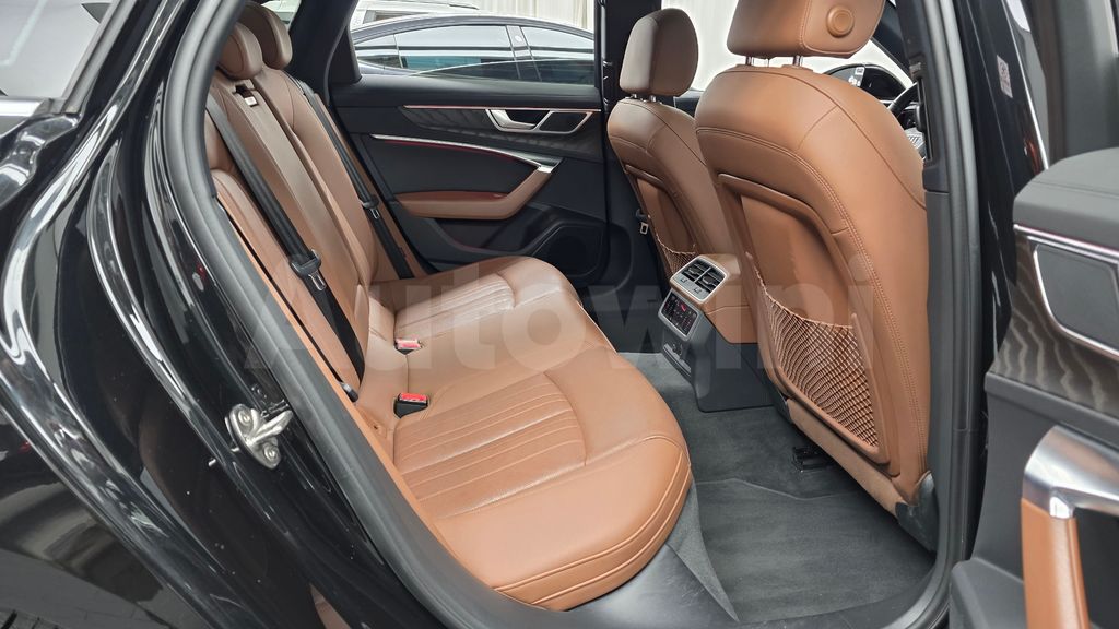 Audi A6(C8) 45 TFSI Premium — снимка 11