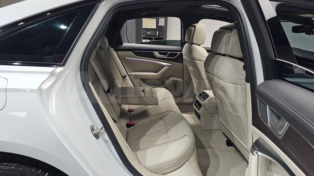 Audi A6(C8) 45 TFSI Premium — снимка 10