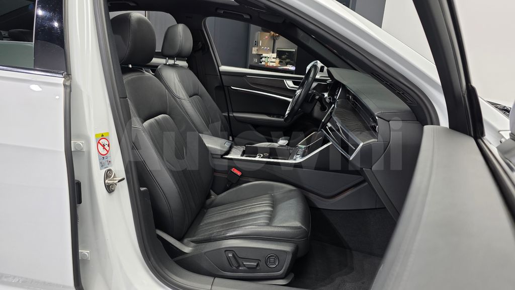 Audi A6(C8) 50 TDI Quattro Premium — снимка 10