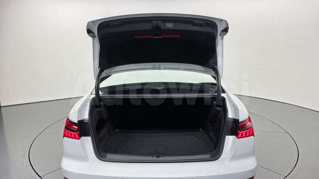 Audi A6(C8) 50 TDI Quattro Premium — снимка 19