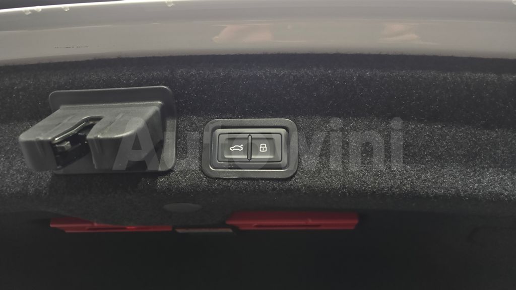 Audi A6(C8) 45 TFSI — снимка 20
