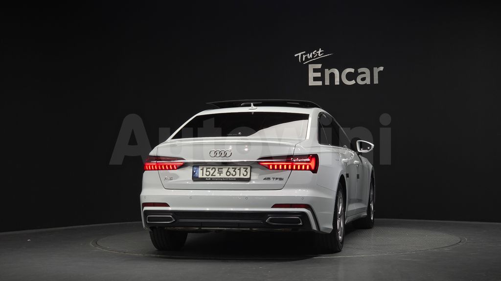 Audi A6(C8) 45 TFSI — снимка 4