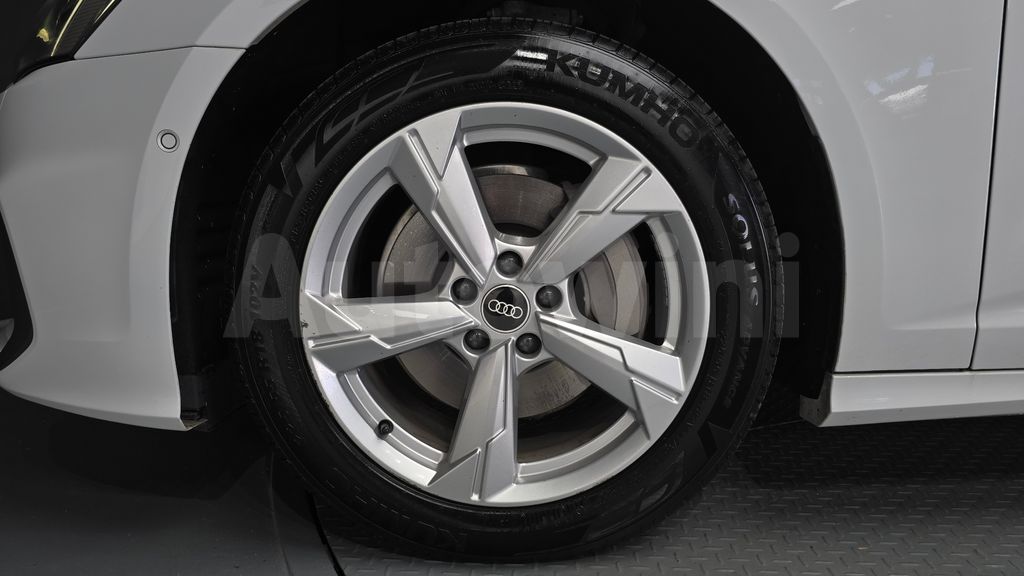 Audi A6(C8) 45 TFSI — снимка 5