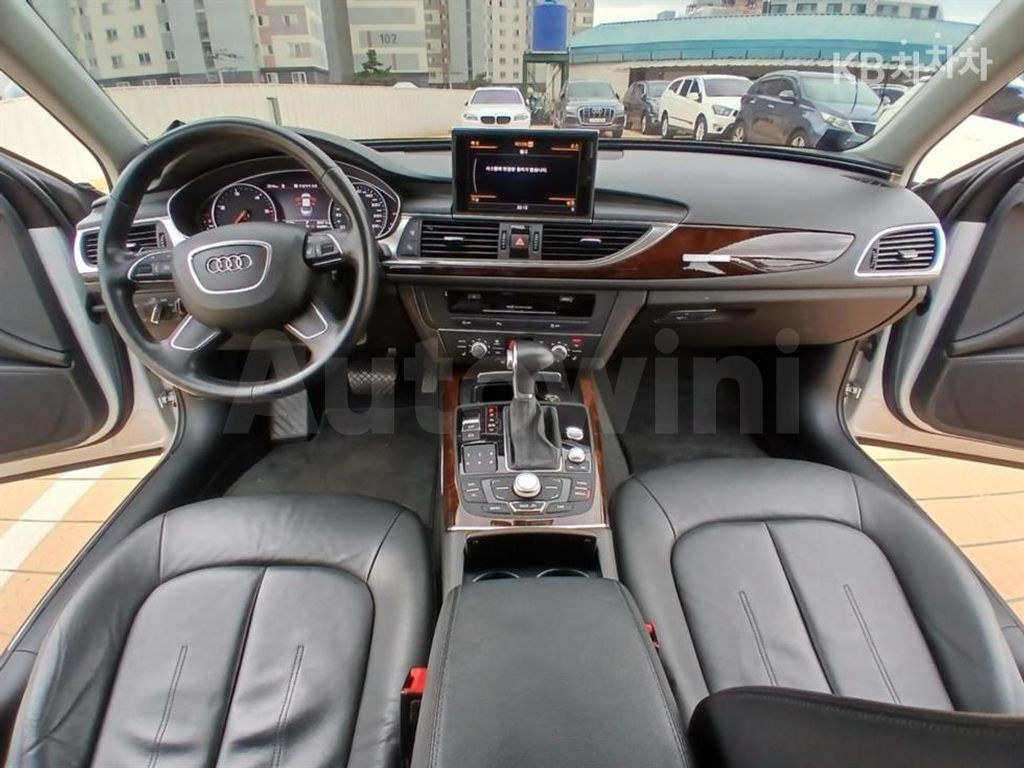 Audi A6 3.0 TDI Quattro C6 — снимка 15