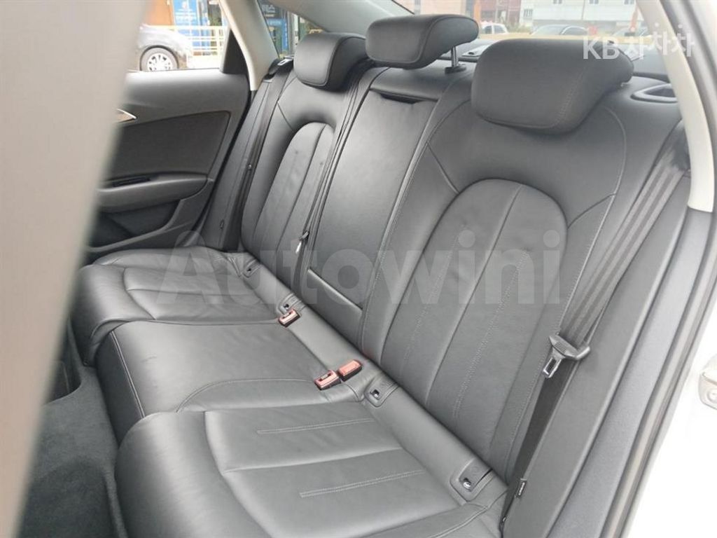 Audi A6 3.0 TDI Quattro C6 — снимка 10