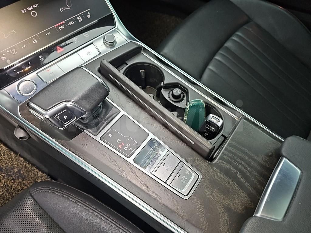 Audi A6(C8) 45 TFSI Quattro Premium — снимка 8