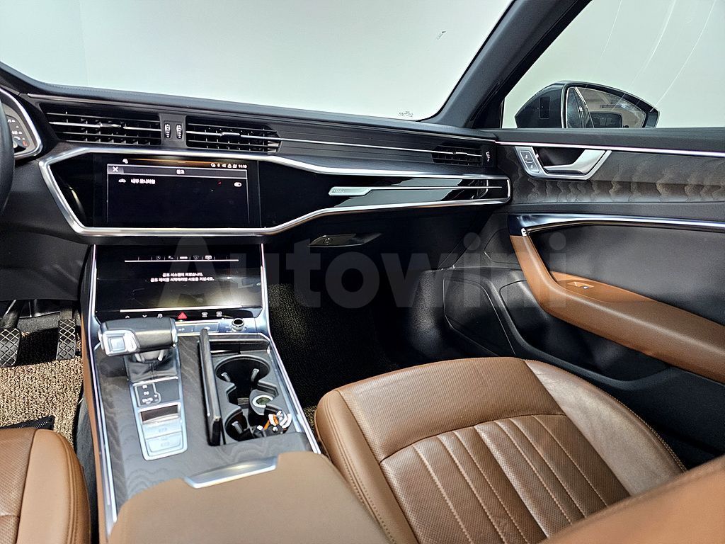 Audi A6(C8) 40 TDI Premium — снимка 10