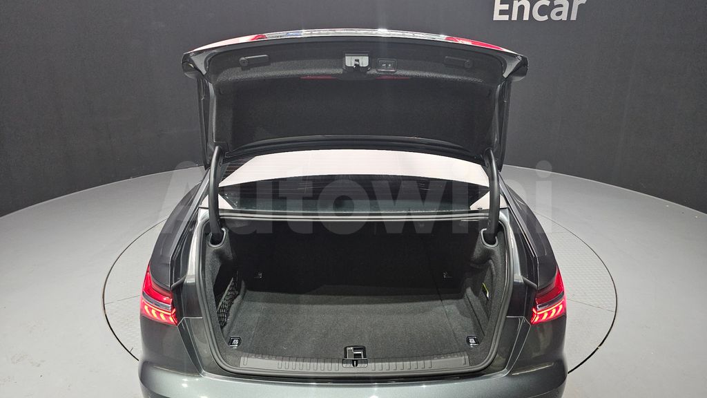 Audi A6(C8) 40 TDI Premium — снимка 20