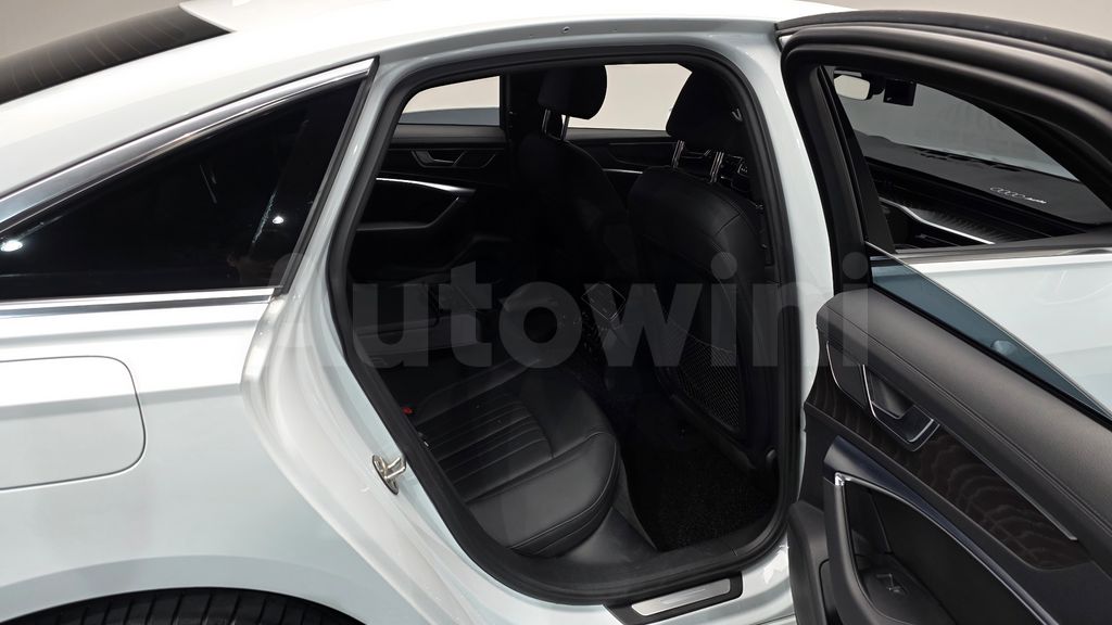 Audi A6(C8) 45 TFSI Premium — снимка 11