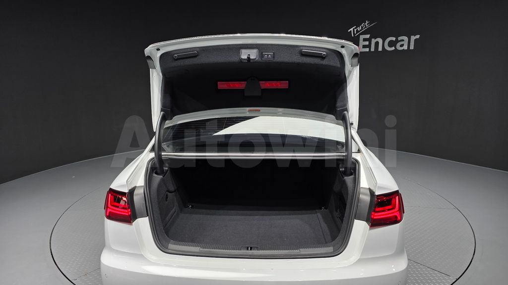 Audi New A6 35 TDI Quattro Premium C7 — снимка 19