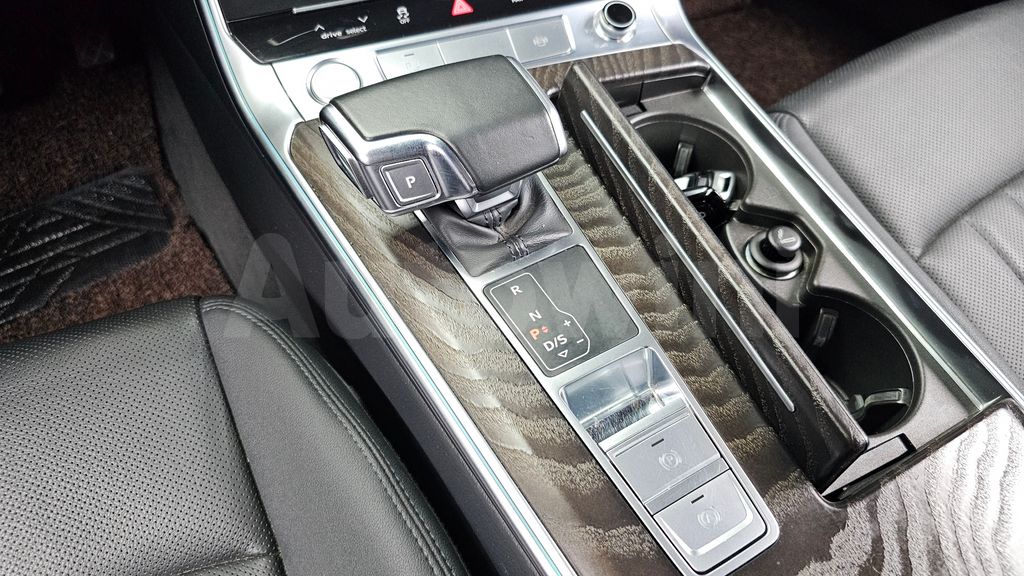 Audi A6(C8) 40 TDI Premium — снимка 9