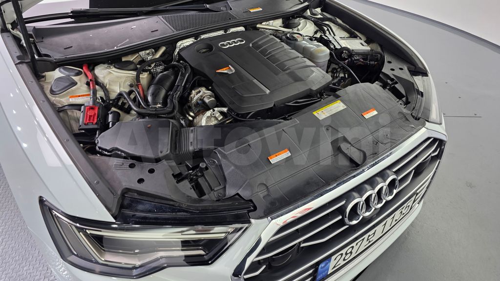 Audi A6(C8) 40 TDI — снимка 6