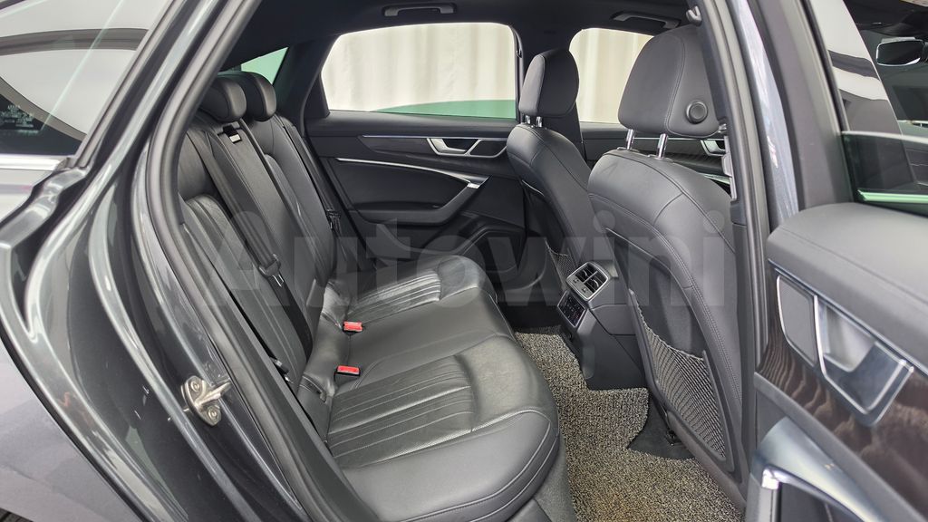Audi A6(C8) 45 TFSI Quattro Premium — снимка 11