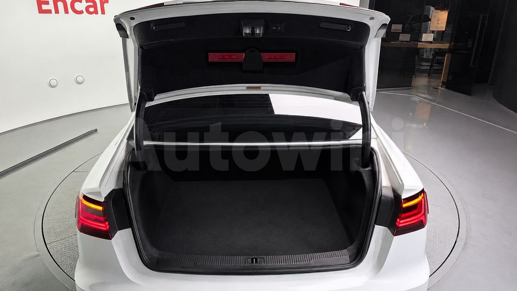 Audi New A6 35 TDI Premium C7 — снимка 20