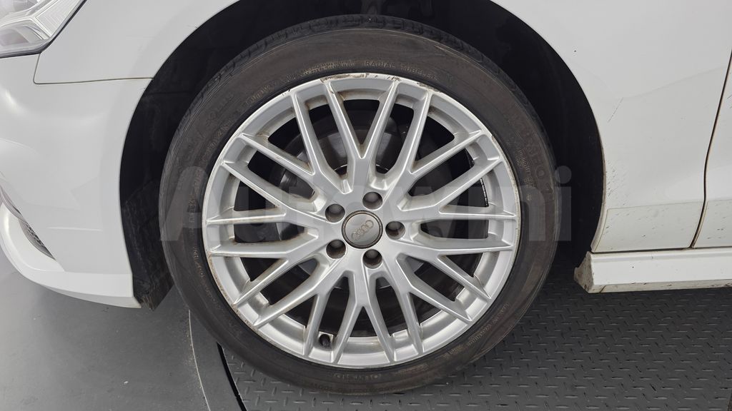 Audi New A6 35 TDI Premium C7 — снимка 5