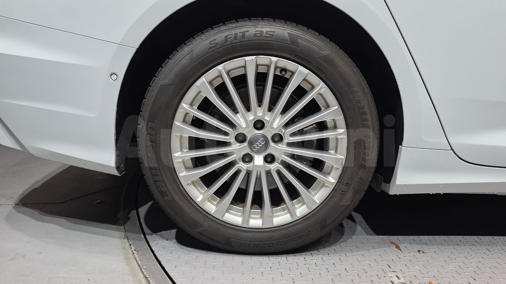 Audi A6(C8) 45 TFSI Premium — снимка 6