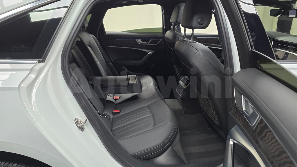 Audi A6(C8) 45 TFSI Premium — снимка 10