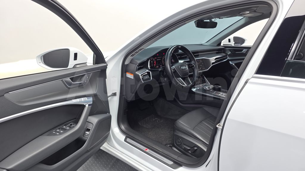Audi A6(C8) 40 TDI — снимка 11