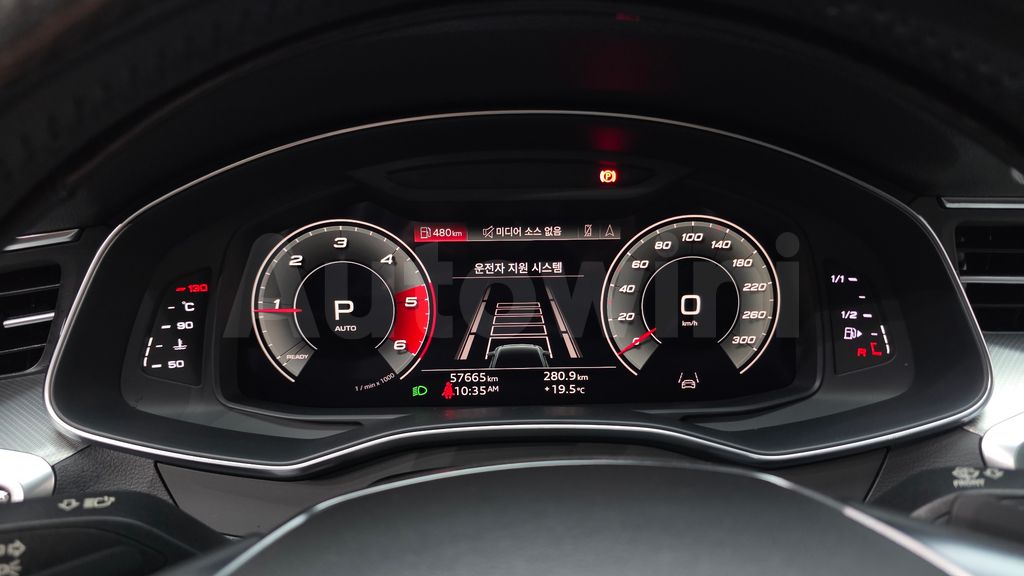 Audi A6(C8) 40 TDI — снимка 9