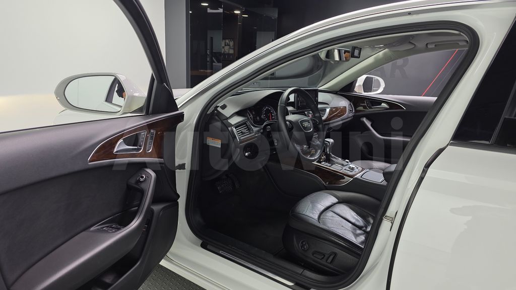 Audi New A6 2.0 TDI C7 — снимка 10