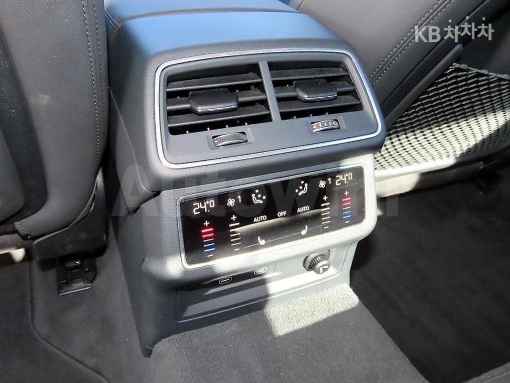 Audi A6(C8) 40 TDI Basic — снимка 16
