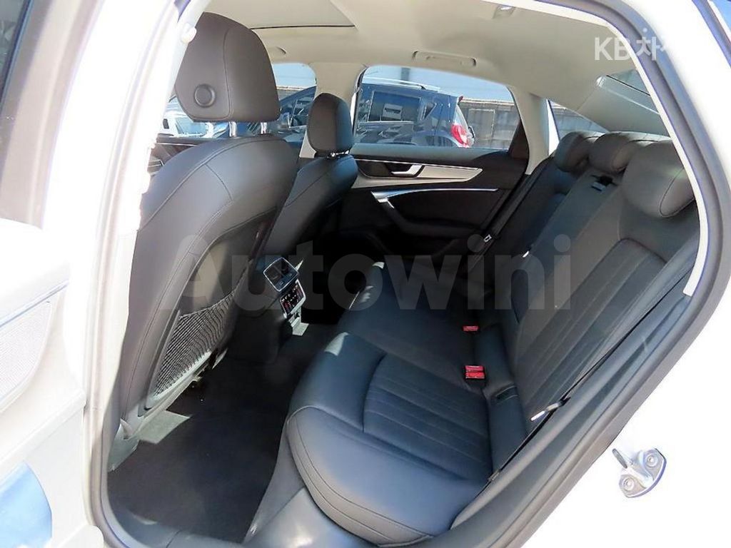 Audi A6(C8) 40 TDI Basic — снимка 6