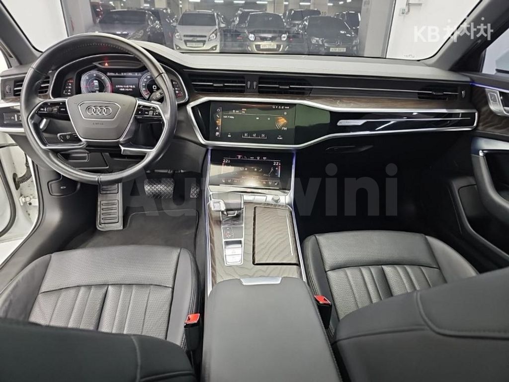 Audi A6(C8) 40 TDI Premium — снимка 7